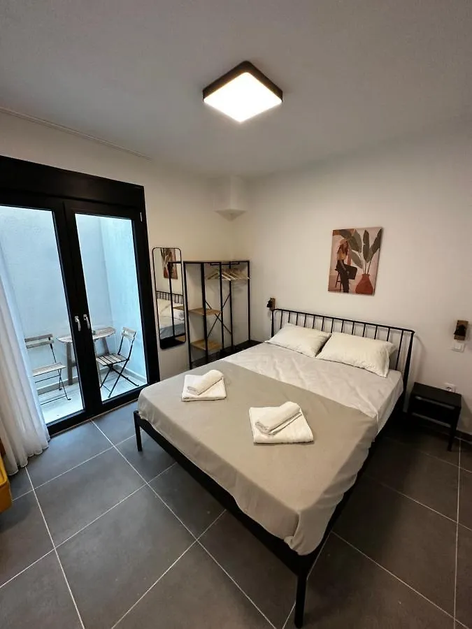 Lighthouse Rooms Kriopigi 0*,  Grecia